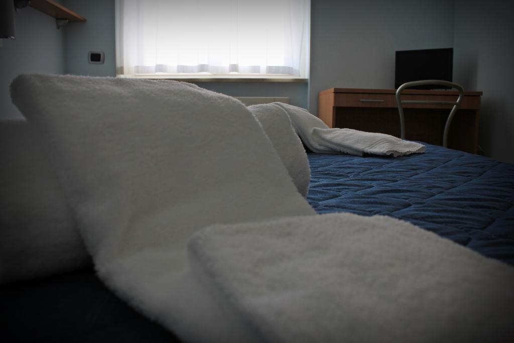 Hotel Hh Il Gabbiano La Spezia Pokoj fotografie
